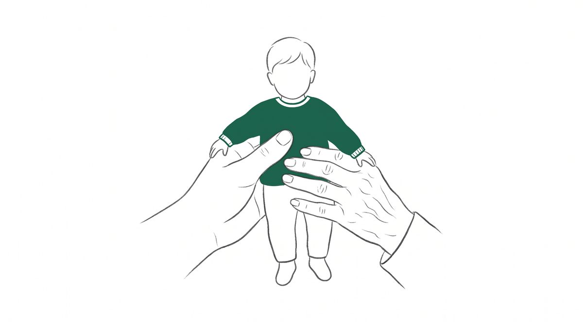 큰 손과 작은 손이 아이를 함께 받치는 라인 일러스트